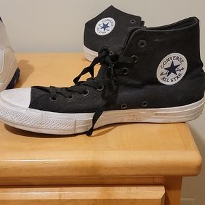 Converse chuck taylors
